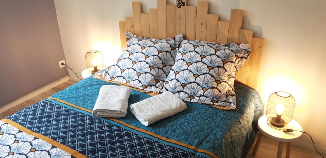 Villa Maison chaleureuse avec insert en campagne à Saint-Mars-sur-la-Futaie Extérieur photo